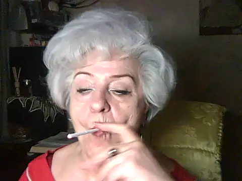 Snapshot of ValeriaKroww chatting on May 29, 2026, 5:41 pm ValeriaKroww online show from May 29, 2026, 5:41 pm