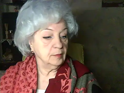 Snapshot of ValeriaKroww chatting on April 19, 2026, 5:47 pm ValeriaKroww online show from April 19, 2026, 5:47 pm