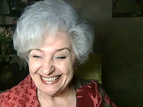 Snapshot of ValeriaKroww chatting on May 1, 2026, 5:07 pm ValeriaKroww online show from May 1, 2026, 5:07 pm