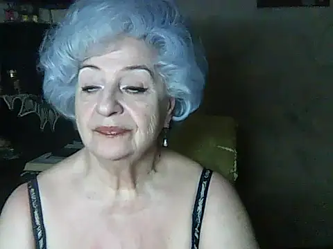 Snapshot of ValeriaKroww chatting on July 4, 2026, 5:39 pm ValeriaKroww online show from July 4, 2026, 5:39 pm