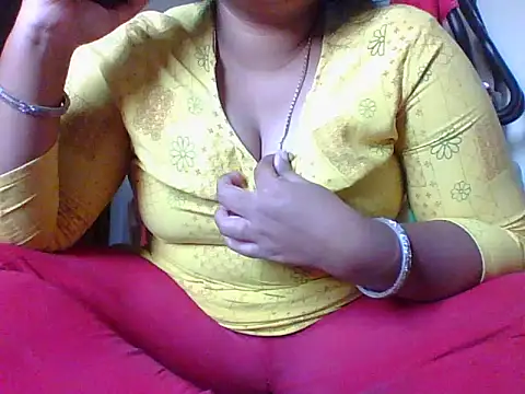 Mathi cam online show from December 5, 2025, 7:18 am