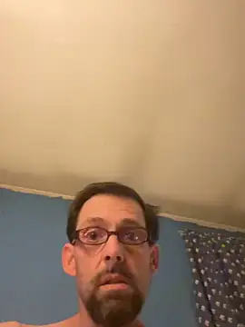 biggdaddyandqueenn online show from December 3, 2025, 10:53 pm