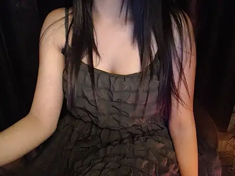 Snapshot of Hot_Malikaa chatting on February 4, 2026, 10:05 pm Hot Malikaa online show from February 4, 2026, 10:05 pm