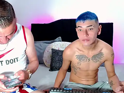 will and alex online show from November 4, 2025, 2:43 pm