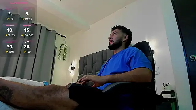 Snapshot of noah_corvelle chatting on November 23, 2025, 4:00 am noah corvelle online show from November 23, 2025, 4:00 am