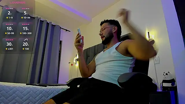 Snapshot of noah_corvelle chatting on November 21, 2025, 4:11 am noah corvelle online show from November 21, 2025, 4:11 am