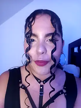 Snapshot of Elara_Nova chatting on November 9, 2025, 2:15 am Elara Nova online show from November 9, 2025, 2:15 am