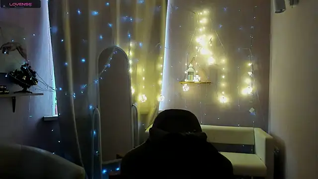 Snapshot of Hanako_Rey chatting on January 11, 2026, 10:44 am Hanako Rey online show from January 11, 2026, 10:44 am