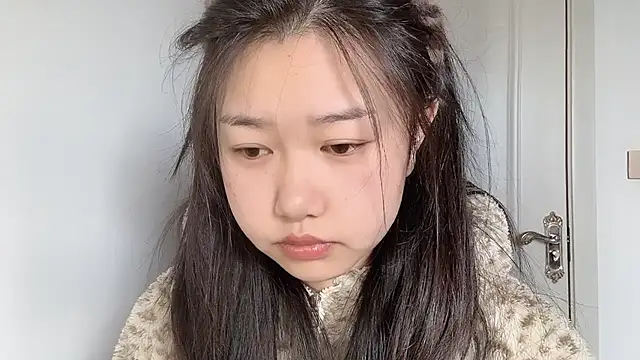 Xiaoji61 online show from November 22, 2025, 6:23 am