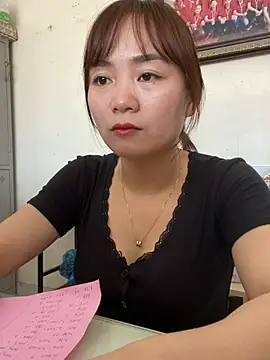 Snapshot of Bana-gibee chatting on April 25, 2026, 3:09 am Bana-gibee online show from April 25, 2026, 3:09 am