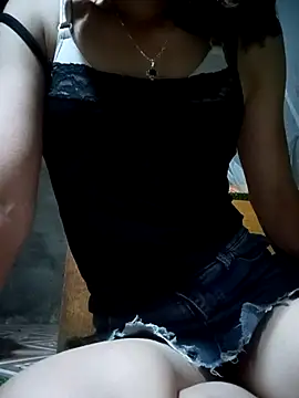 Isabella-love online show from November 12, 2025, 4:33 pm