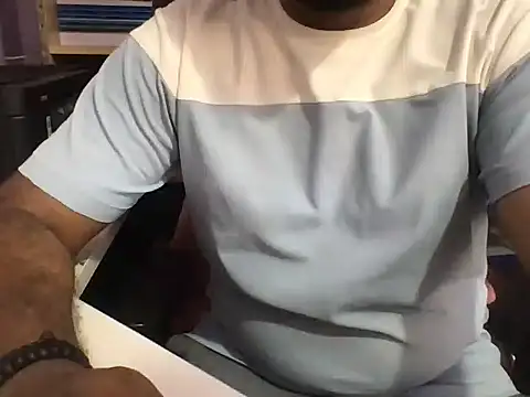 Snapshot of KingCobra_07 chatting on March 19, 2026, 5:29 am KingCobra 07 online show from March 19, 2026, 5:29 am