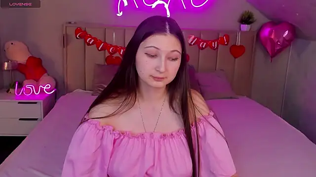 Snapshot of Ella_Burns chatting on February 22, 2026, 9:22 am Ella Burns online show from February 22, 2026, 9:22 am