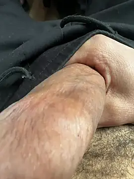 caramello-48888 online show from March 26, 2026, 5:22 pm