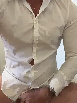 hommedure75 online show from November 4, 2025, 11:36 am