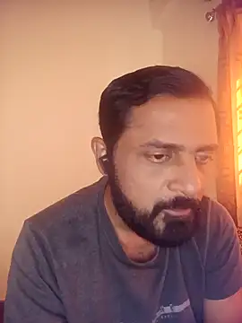 RubyEntity online show from November 16, 2025, 5:45 am