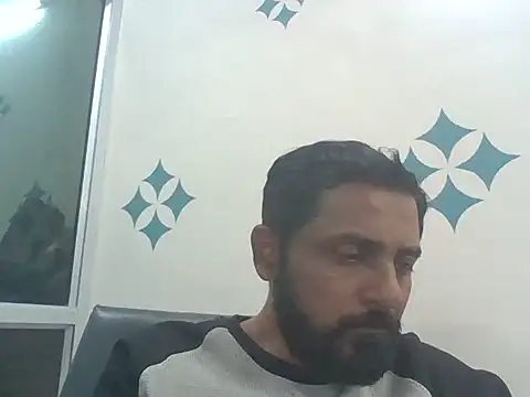 RubyEntity online show from November 14, 2025, 9:24 am