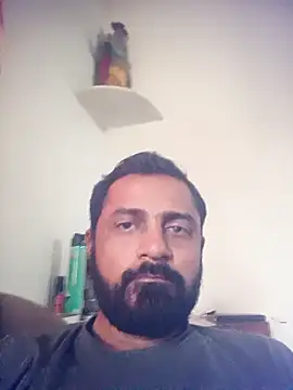 RubyEntity online show from November 15, 2025, 2:48 am