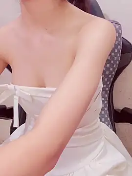 GirlNaughtyFull online show from May 17, 2026, 6:30 pm
