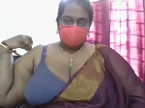 hootypriya online show from March 12, 2026, 11:25 am
