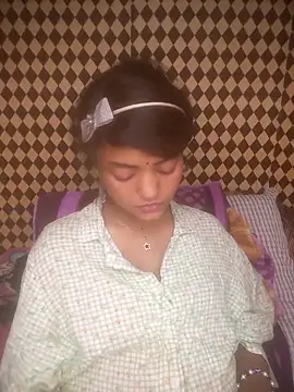 Snapshot of Freakingromance chatting on April 15, 2026, 1:37 pm Freakingromance online show from April 15, 2026, 1:37 pm