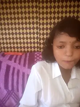 Snapshot of Freakingromance chatting on April 8, 2026, 6:48 am Freakingromance online show from April 8, 2026, 6:48 am