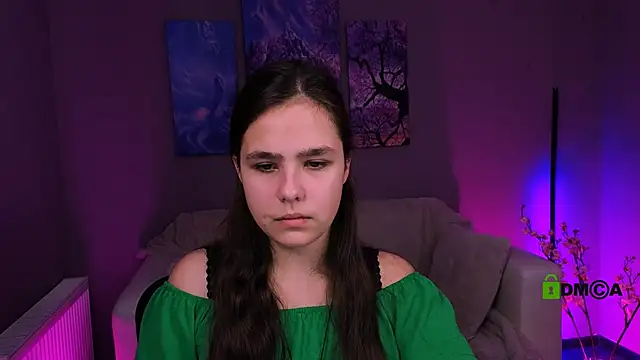 kelly may1 online show from November 13, 2025, 12:31 pm