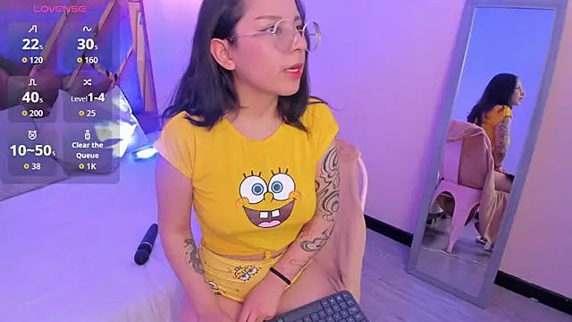 Snapshot of Kittyy_patitas_suaves chatting on November 12, 2025, 1:04 pm Kittyy patitas suaves online show from November 12, 2025, 1:04 pm