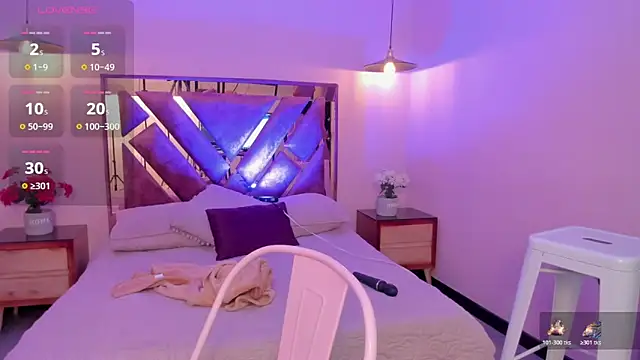 Kittyy patitas suaves online show from December 2, 2025, 3:52 am