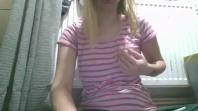 Snapshot of dirty_sasha00 chatting on February 24, 2026, 3:51 am dirty sasha00 online show from February 24, 2026, 3:51 am