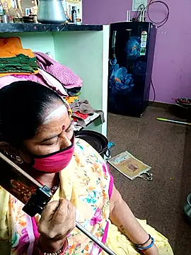 Snapshot of savithasree chatting on January 11, 2026, 5:47 am savithasree online show from January 11, 2026, 5:47 am