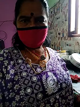 Snapshot of savithasree chatting on November 16, 2025, 4:39 am savithasree online show from November 16, 2025, 4:39 am