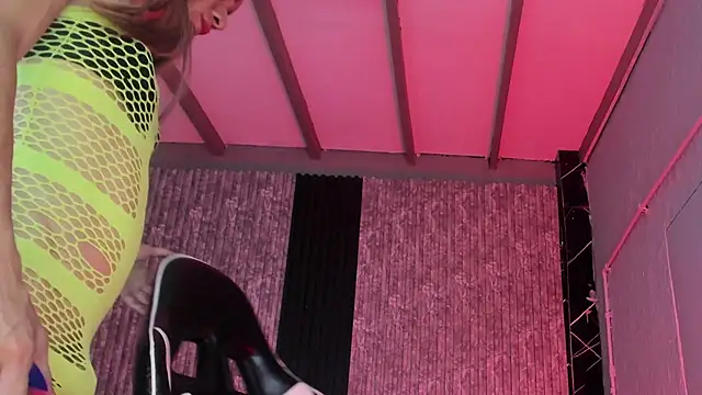 Snapshot of Caitlyn-Joness_ chatting on November 28, 2025, 8:09 pm Caitlyn-Joness online show from November 28, 2025, 8:09 pm