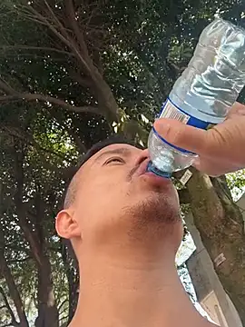 RaySullivan online show from November 17, 2025, 7:51 pm