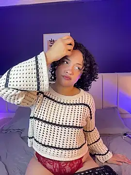 Snapshot of _sarahRose chatting on November 29, 2025, 3:28 am sarahRose online show from November 29, 2025, 3:28 am