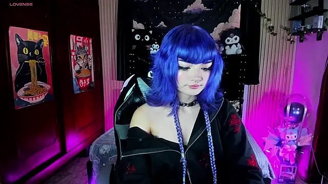 Snapshot of ravencollen chatting on May 25, 2026, 9:02 pm ravencollen online show from May 25, 2026, 9:02 pm