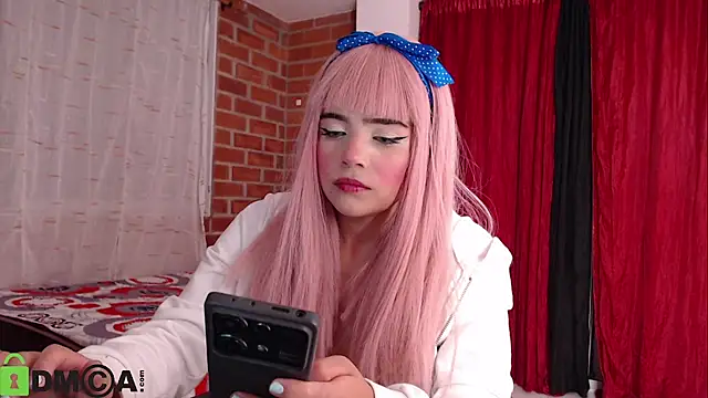 LESLY EVANS01 online show from November 6, 2025, 3:54 am