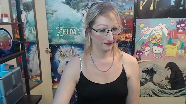 Snapshot of Savanah_Banana_ chatting on November 8, 2025, 5:49 pm Savanah Banana online show from November 8, 2025, 5:49 pm