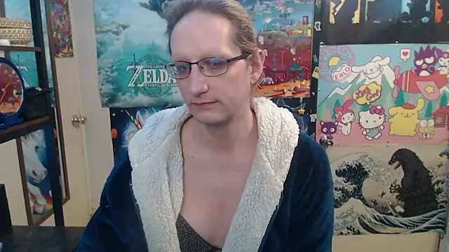 Savanah Banana  online show from March 13, 2026, 9:25 am