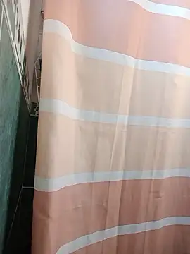 Snapshot of Christian2025fp chatting on November 8, 2025, 12:09 pm Christian2025fp online show from November 8, 2025, 12:09 pm