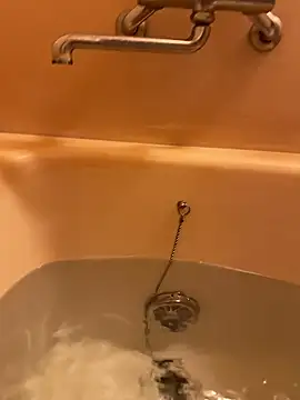 houkeiboy78 online show from December 20, 2025, 10:07 am