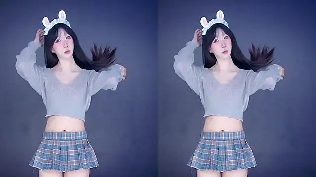 88 Emeralds online show from December 14, 2025, 10:15 pm