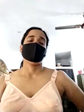 Snapshot of Fast_lady chatting on February 24, 2026, 8:48 am Fast lady online show from February 24, 2026, 8:48 am