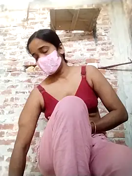 Snapshot of Fast_lady chatting on February 7, 2026, 2:52 am Fast lady online show from February 7, 2026, 2:52 am