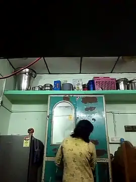 Snapshot of Couple1114 chatting on November 13, 2025, 4:22 pm Couple1114 online show from November 13, 2025, 4:22 pm