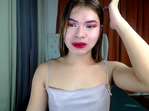 furry puss online show from June 3, 2026, 2:01 am
