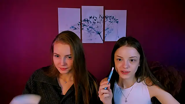 mia starrr  online show from November 17, 2025, 10:08 am