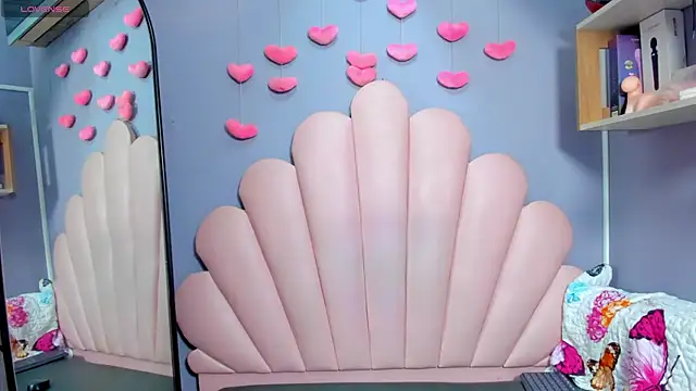 Snapshot of luci_miller chatting on February 11, 2026, 3:17 am luci miller online show from February 11, 2026, 3:17 am