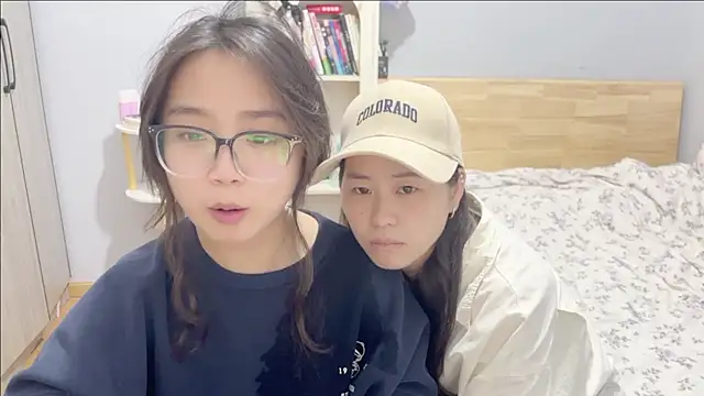 Hmm 0303 online show from February 4, 2026, 4:02 pm