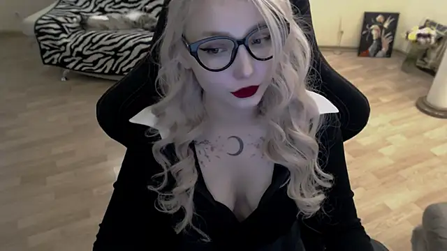 Snapshot of fromsun_forsoul777 chatting on November 7, 2025, 11:48 am fromsun forsoul777 online show from November 7, 2025, 11:48 am